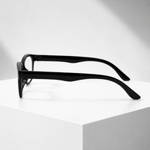 Load image into Gallery viewer, One Power Auto Focus Reading Glasses for Men &amp; Women | Read Small Print, Mobile &amp; Computer Screens Without Changing Glasses | Flex Focus Optics
